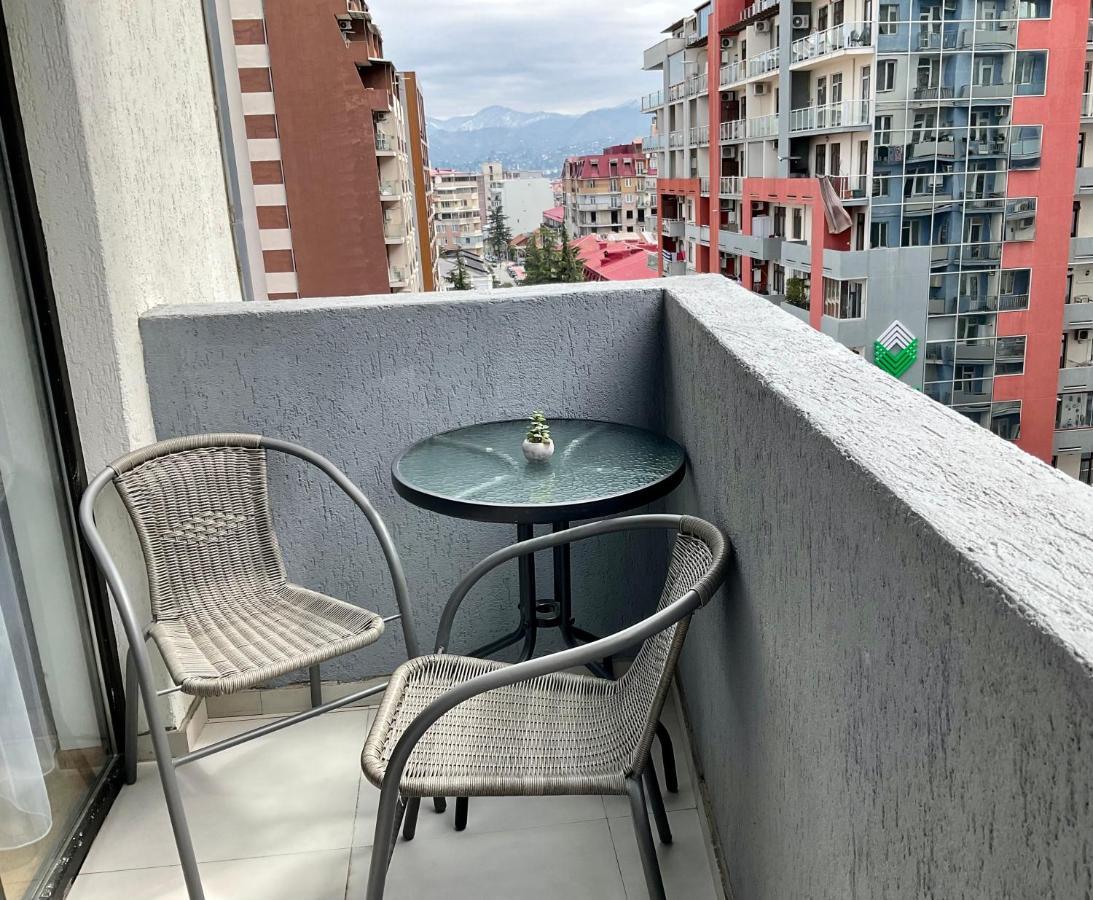 Babi Home Batumi Eksteriør bilde